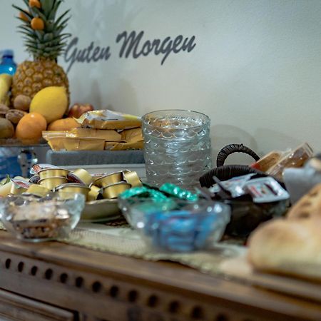 Maison Gentile Лука Екстериор снимка
