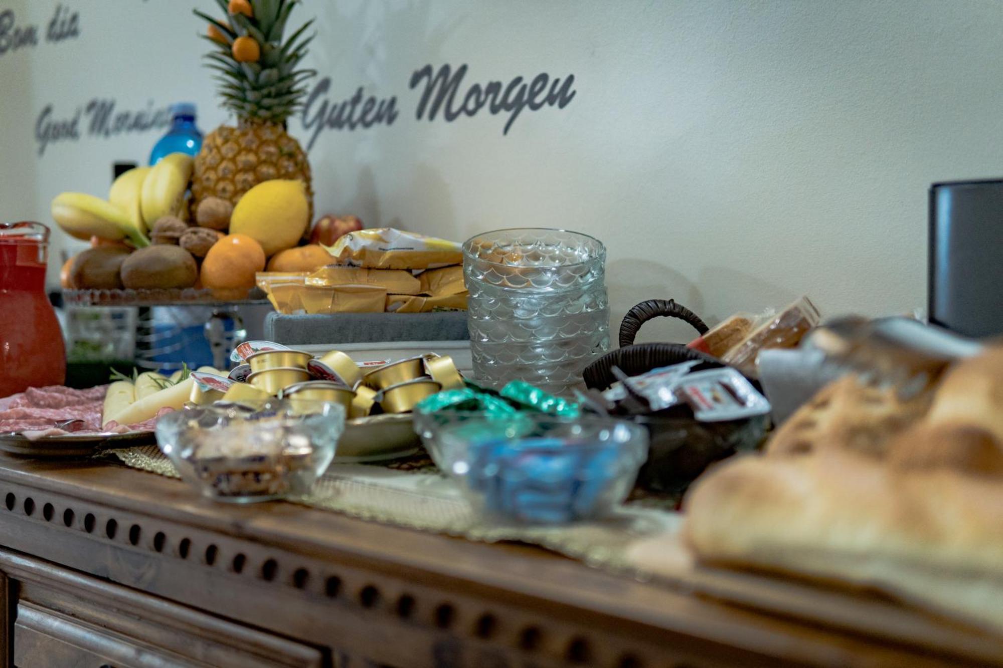 Maison Gentile Лука Екстериор снимка